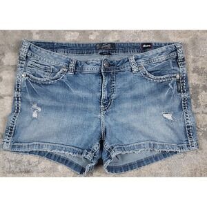Silver Women's Aiko Mid Super Stretch Distressed Blue Denim Shorts Sz 41x4
